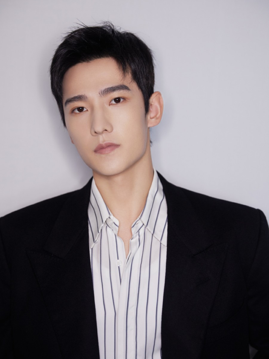 杨洋 4