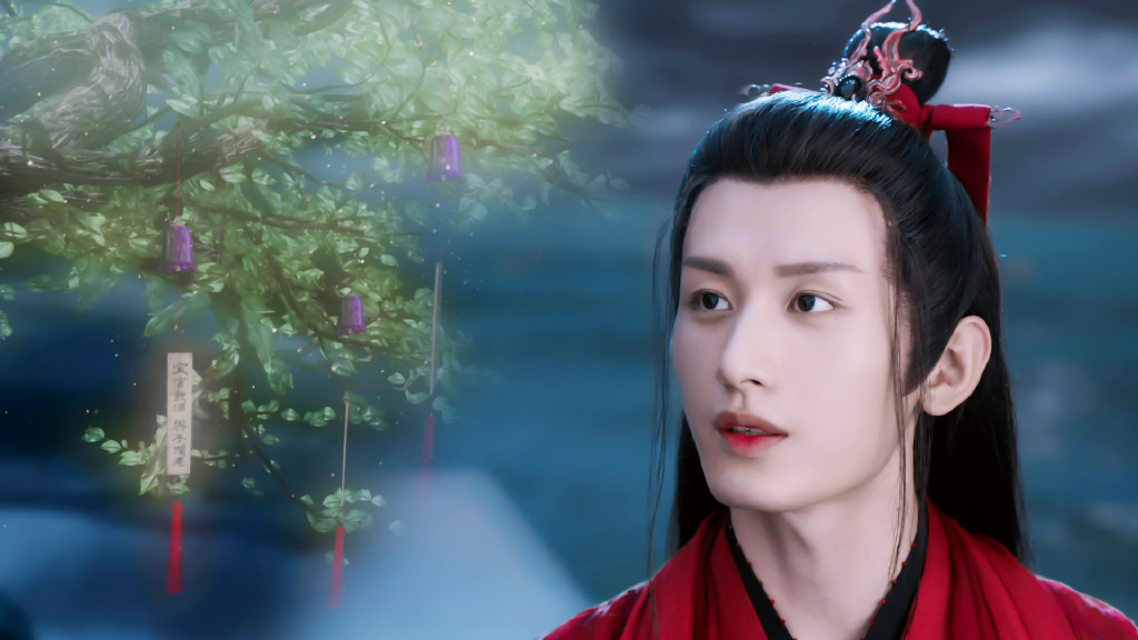 9月份明星网络势力排行榜 TOP 2 :成毅 今年的暑假男神非颜值和演技齐飞的成毅莫属了吧?《琉璃》中被虐足十生十世的禹司凤,被大赞「眼技」超惊艳、人物细节诠释得很好;相信有追过剧的女生都会被小凤凰迷得不要不要der!阿编真心希望成毅这样一位经常埋首剧组、实打实干拍好戏的好演员+宝藏男孩,可以收获更多好资源、实力被更多人看见吖~