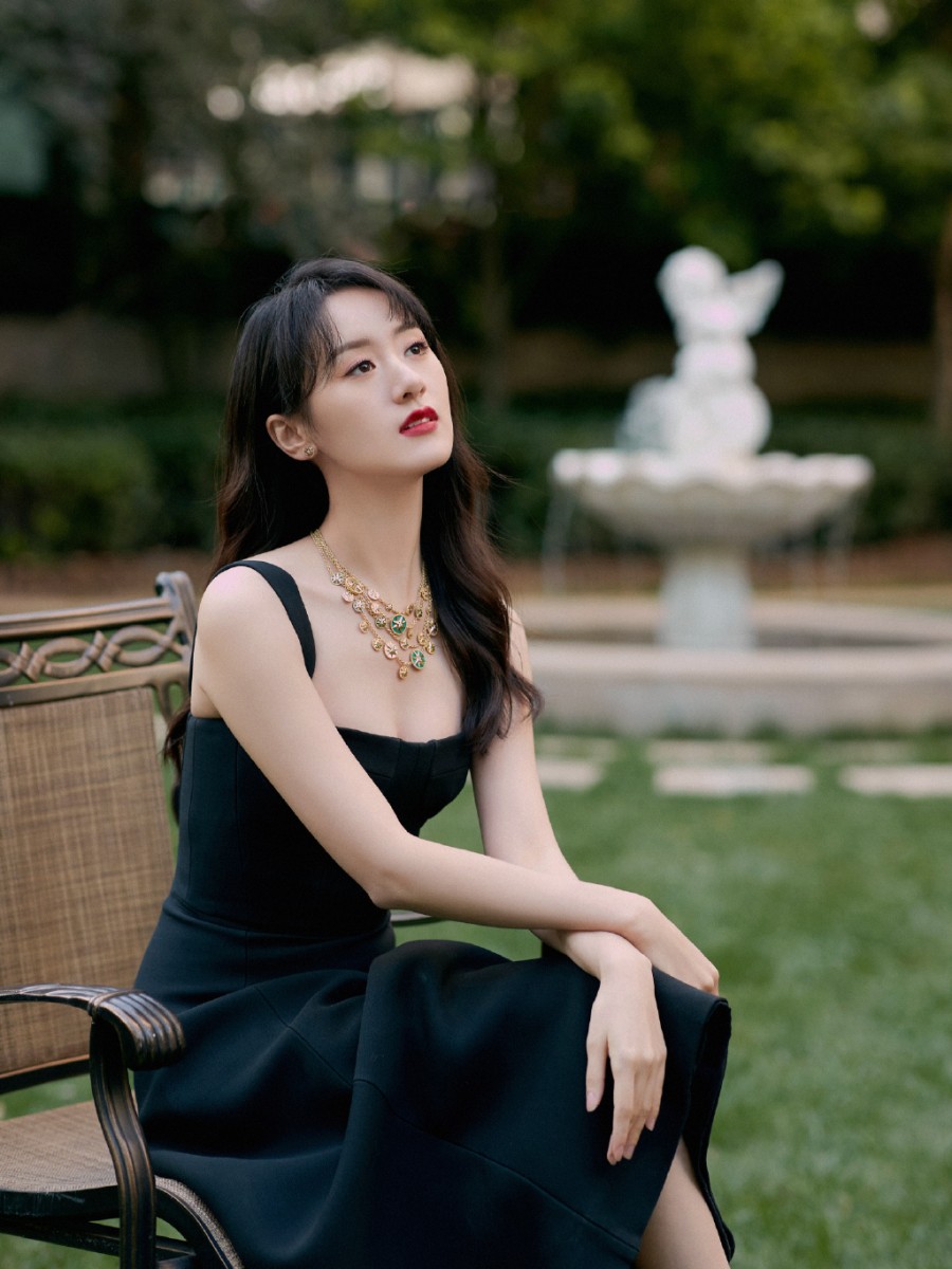 9月份明星网络势力排行榜 TOP 7 :袁冰妍 新晋女演员袁冰妍今年暑假凭借《琉璃》褚璇玑一角圈粉不少;虽开播前造型被批没有女主feel,但显然剧集热播后其演技受到了认可,从初期的萌女孩到后期超飒的战神都诠释得很?️!