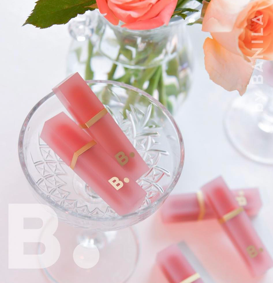 BANILA CO Velvet Blurred Veil Lip 不久前Banila Co家新推出的2020秋冬季唇釉,简约+超有质感的雾粉感外包装在韩国一推出就掀起热议!
