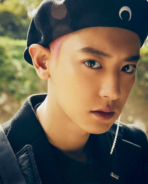 今日凌晨韩网爆出EXO朴灿烈和前女友交往3年期间偷吃次数不下10次,对象包含YouTuber、网红直播主、空姐、Dancer等,让一众网民哗然!虽然该爆料文章如今已删除,但相关热搜已占据了各大韩媒网页和韩国论坛;而沉默了一整个早上并未及时作出解释的朴灿烈所属SM娱乐公司,稍早前终于回应!