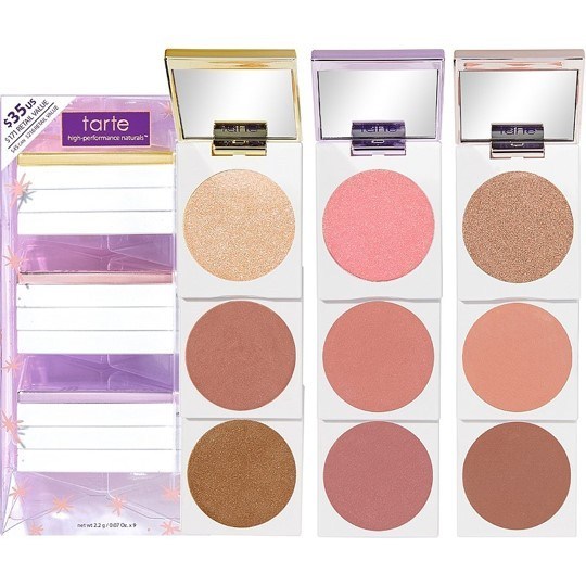 TARTE本次推出的美妆限定系列也超级划算!眼妆套组包含9+1眼影+腮红盘、眼线笔和睫毛膏;面部妆容套组中共有9颗腮红、修容、高光色,这款阿编私心超心动!可以和姐妹闺蜜合单呢~