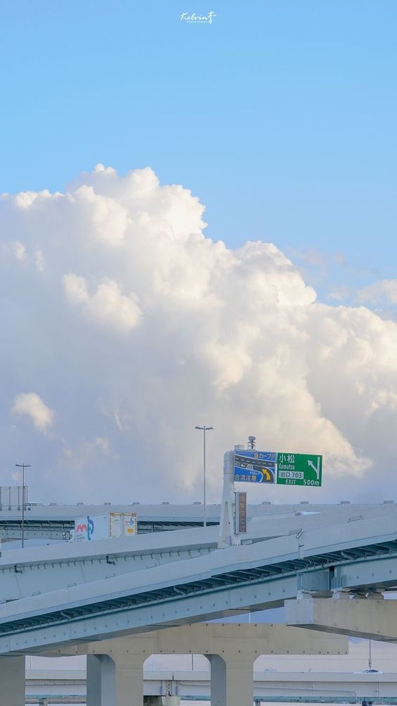 ✨ 治愈系手机壁纸Wallpaper · 天空 「这世界所有的黑暗里,总有一缕光芒...它能治愈你所有悲伤。- Peter Su」