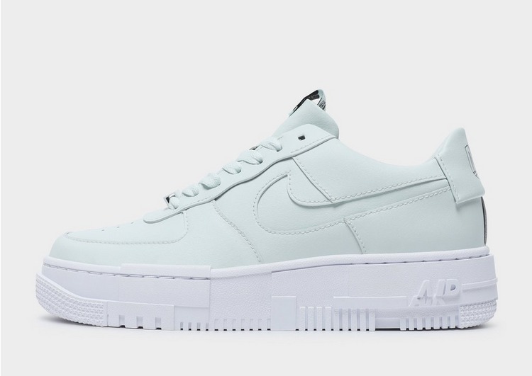 Nike Air Force 1 Pixel 小清新奶霜薄荷绿色 | RM415 >> (点击我查看更多购买详情) 梦幻小清新的「奶霜薄荷绿色」超级柔和+减龄!