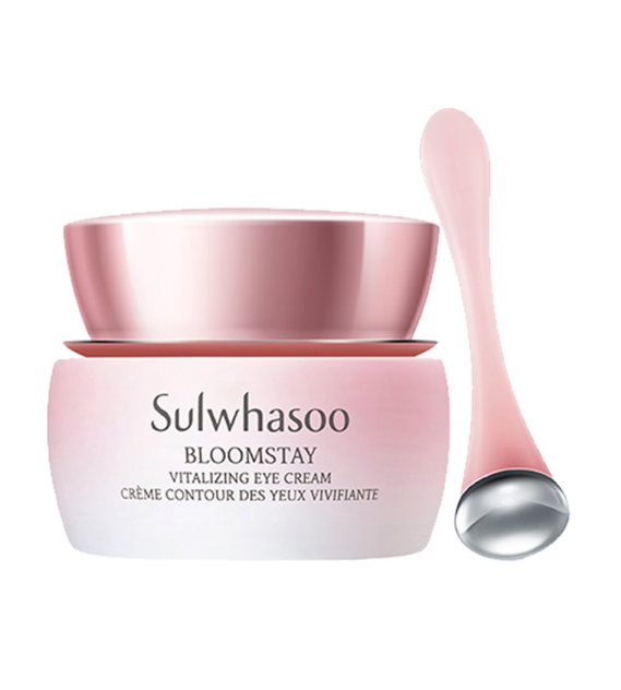 小红书上讨论度超高的Bloomstay Vitalizing Eye Cream眼霜(RM349.60,原价RM380),在淡化黑眼圈、艳眼周细纹方面有着显著效果,帮助肌肤抑制糖化抗初老~