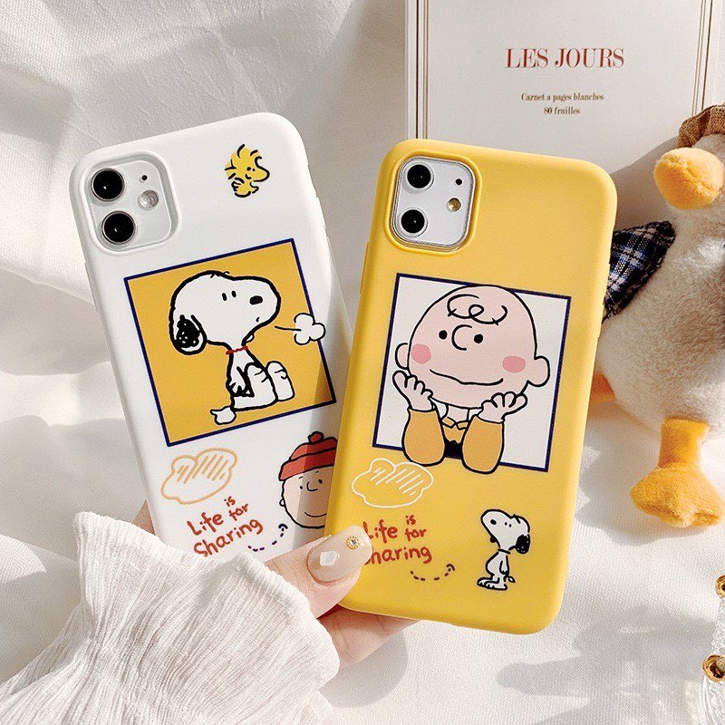 # 13 史努比造型硅胶手机壳,奶白和奶油黄色设计都超值得入手~可以当闺蜜/情侣专用壳唷!RM4.86 >> 这里买