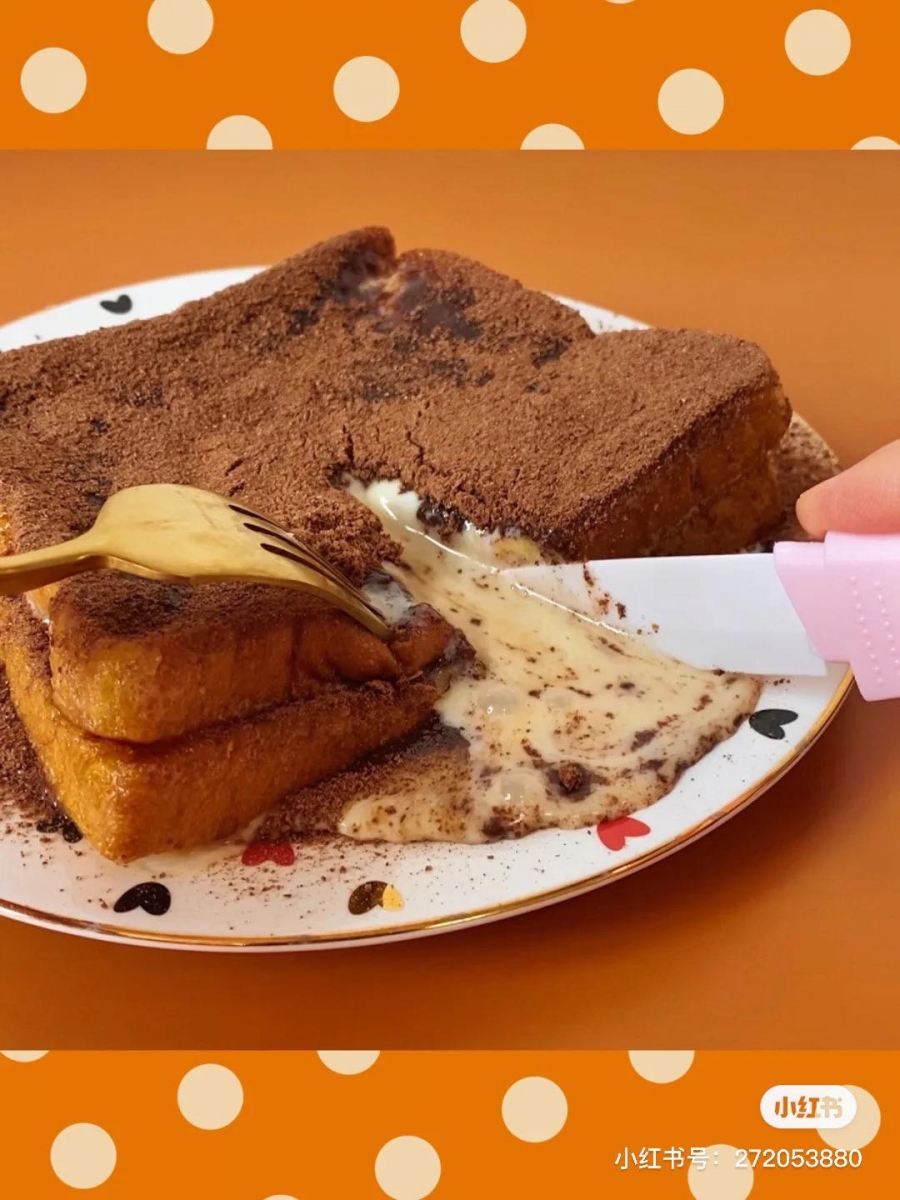 爆浆西多士食谱(三):免烤箱漏奶华(阿华田+炼奶西多士) 好甜食的蚂蚁人绝对会沦陷的「漏奶华」阿华田奶浆西多士~也可以将阿华田换成大马全民最爱的Milo粉唷(笑)