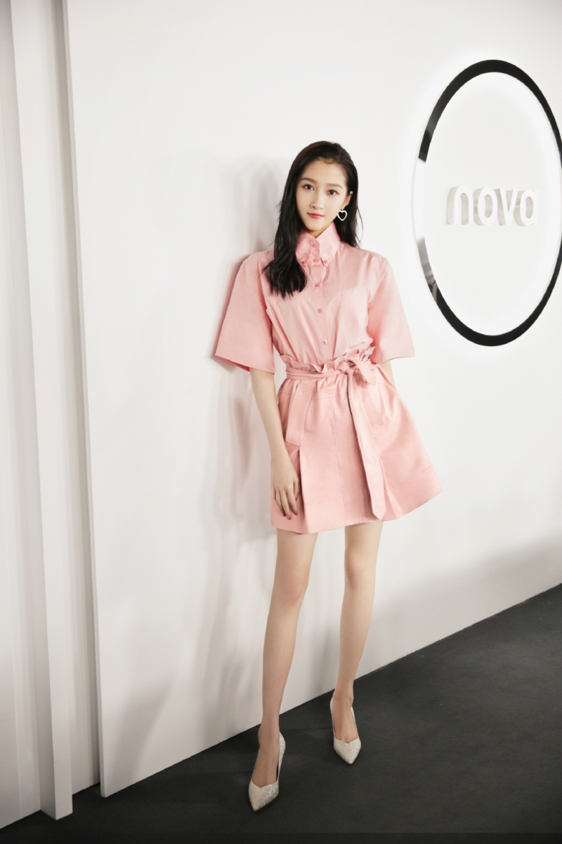 关晓彤瘦腿教程 7