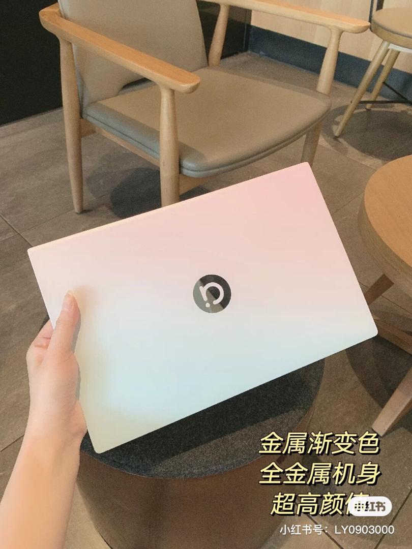ASUS adolbook 13 迷幻海洋