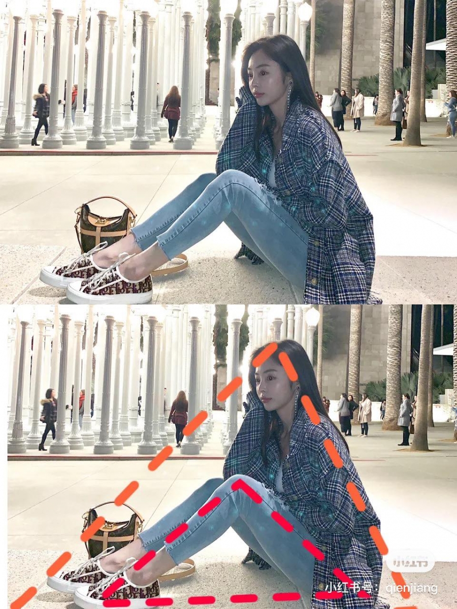 坐着摆拍时膝盖稍微弯曲呈三角形状态,或是盘腿坐侧身拍照呈全身三角形也很显瘦哦!