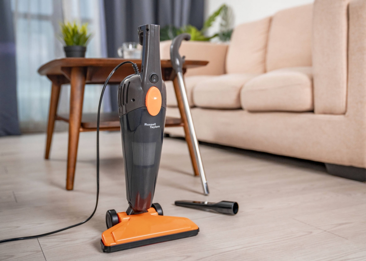 传统式的吸尘机体积特别庞大难收纳~不如考虑下单一台迷你吸尘机,高CP值+实惠价格学生党、租房族也能轻松入手哦!RM258.90 / RM79.99 >> 【点击查看购买详情1】/ 【点击查看购买详情】