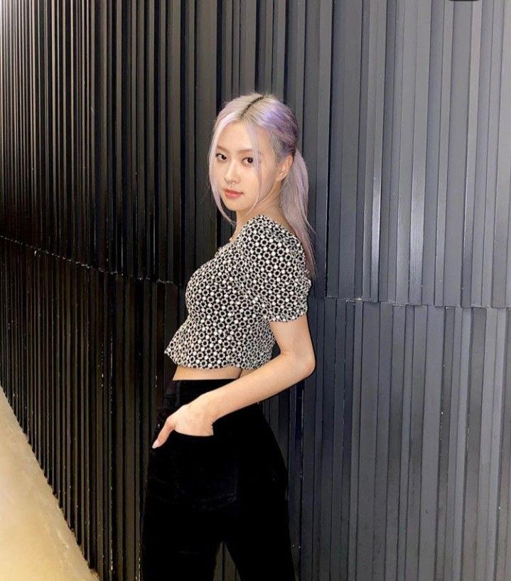 9a6f4164cc87209ba28581e1d9300879