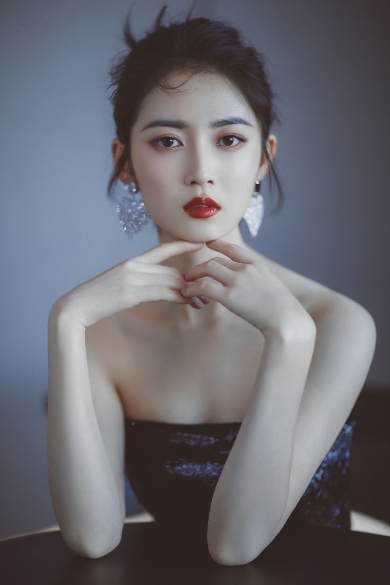 《腾讯星光大赏》年度大势艺人 陈飞宇 陈钰琪