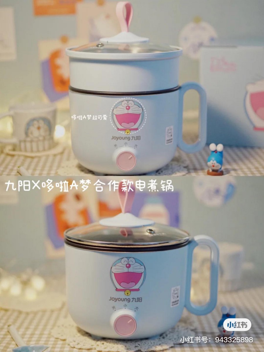 哆啦A梦双层小电热锅 >> 参考价格 RM138 【点击查看购买详情】 下层煮汤、炖煮的同时，上层还能蒸煮；「一锅二用」完全是颜值和实力兼备的厨房好物啊！