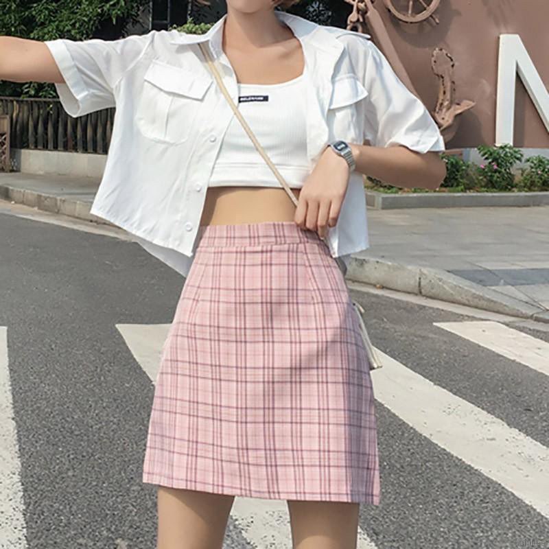 ✨shinee.my >>> 【店铺链接传送门】 除了韩系欧尼休闲风格的时尚衣服单品,店家还有出售很多好看的鞋子和包包,基本可以在此一家里买到全身上下的OOTD单品,一件单品均价才RM10-RM20真的太佛心啦!