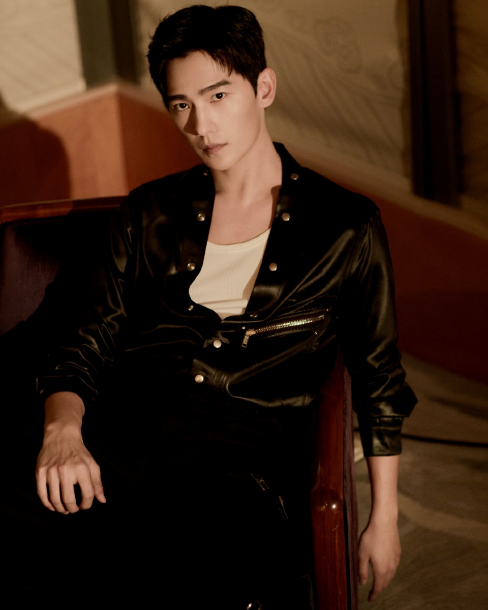 杨洋 4