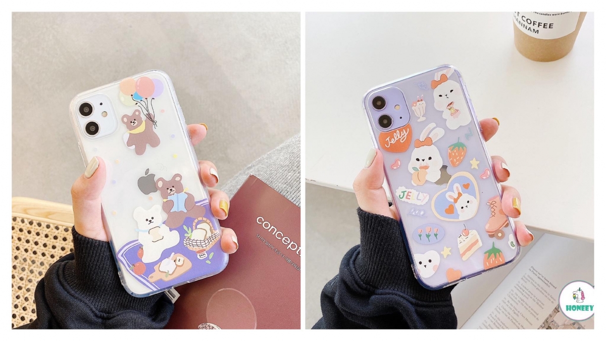 # 14 透明手机壳上印有可爱熊熊、兔兔卡通插画~适合不想遮挡完手机背面颜色的朋友们入手。RM3.17 - RM3.48 >> 这里买