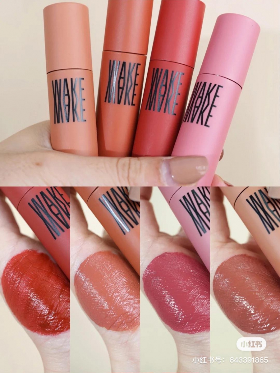 # 8 WAKEMAKE 口红 韩国Olive Young旗下的WAKEMAKE是韩国女生、韩国女明星大爱的一款小众彩妆品牌,尤其口红系列特别火!奶油慕斯系列Whipping Tok、恒彩哑光系列Lip Paint和黑管身Rouge Gun Zero在韩国都很受欢迎呢~