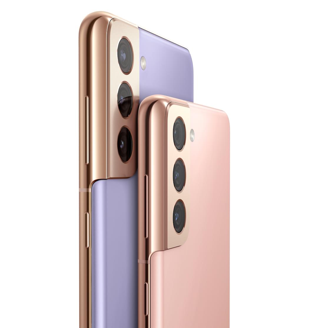 # Samsung Galaxy S21 5G、S21+ 5G、S21 Ultra 5G 超专业高清摄影镜头 S21 和 S21 型号配有1200万像素超广角摄像头、1200万像素广角摄像头以及6400万像素长焦摄像头;前置镜头有1000万像素~ S21 Ultra配有超狂1.08亿像素广角摄像头+1200万像素超广角摄像头+100倍双长焦专业摄像头;轻松拍摄8K视频捕捉精准经验画面,开启超级稳定模式还会收获像运动相机一样的平稳程度。前置摄像头也有4000万像素这么高呢!光是冲着摄像功能就很值得爱拍美照的Girls入手啊~