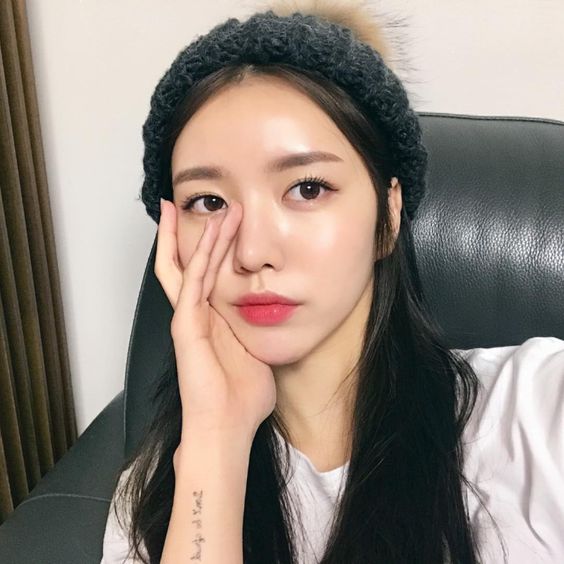 82f11c6f0436d1e9f94b80c69db45e72