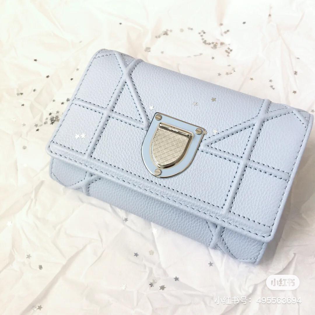 dior 冰蓝色