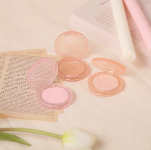 Peripera 2021 Milky Filter系列 Peripera家不止唇彩很棒,眼影盘和腮红同样是韩妞和小红书美妆博主们的爱用品!本季2021 Milky Filter分别为品牌明星系列Pure Blushed Sunshine Cheek和All Take Mood Palette加入了新成员;整体配色和包装都正如其名「Milky Filter」,嫩嫩牛奶系超温油!