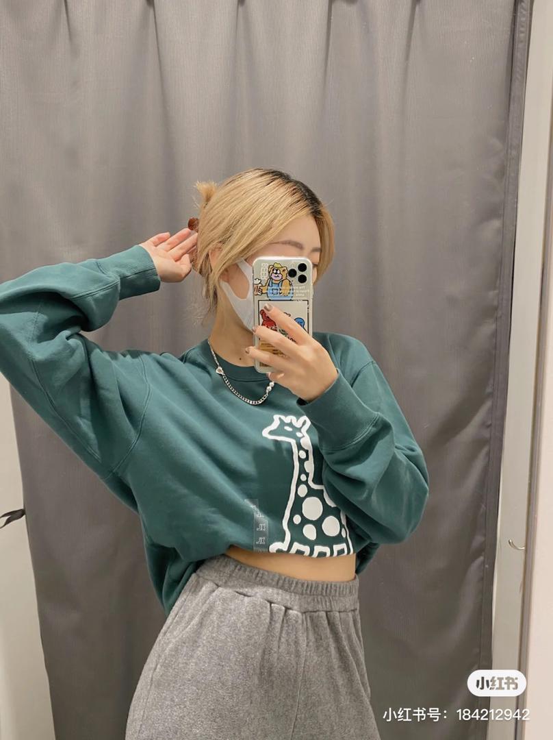 uniqlo X jason polan 5
