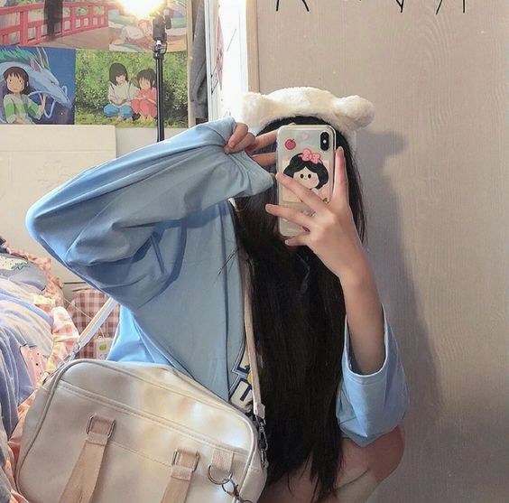 手机壳就和女生的衣服、包包、首饰和化妆品一样,永远不嫌多(笑)~如今不用辛苦找代运,在马来西亚Shopee上就有非常多高CP值、质感好且价格超实惠的手机壳可以选购!这篇马上来给手机壳控们推荐10+款宝藏手机壳,配合来临3.3大优惠买更多省更多~