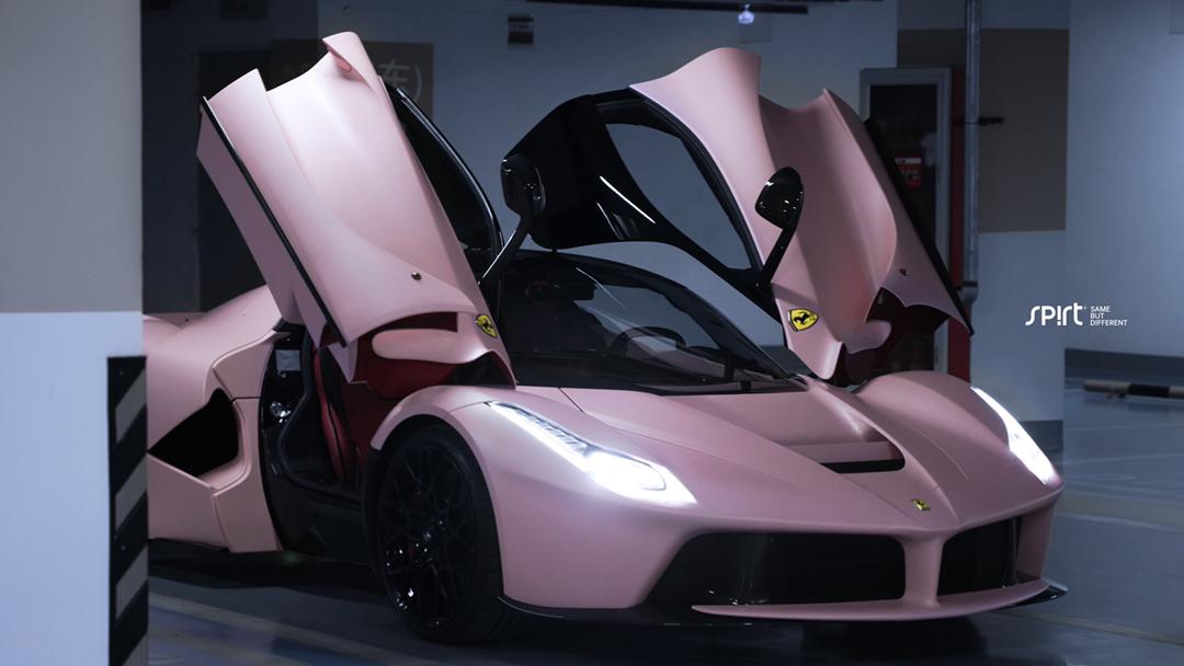 粉色法拉利 24