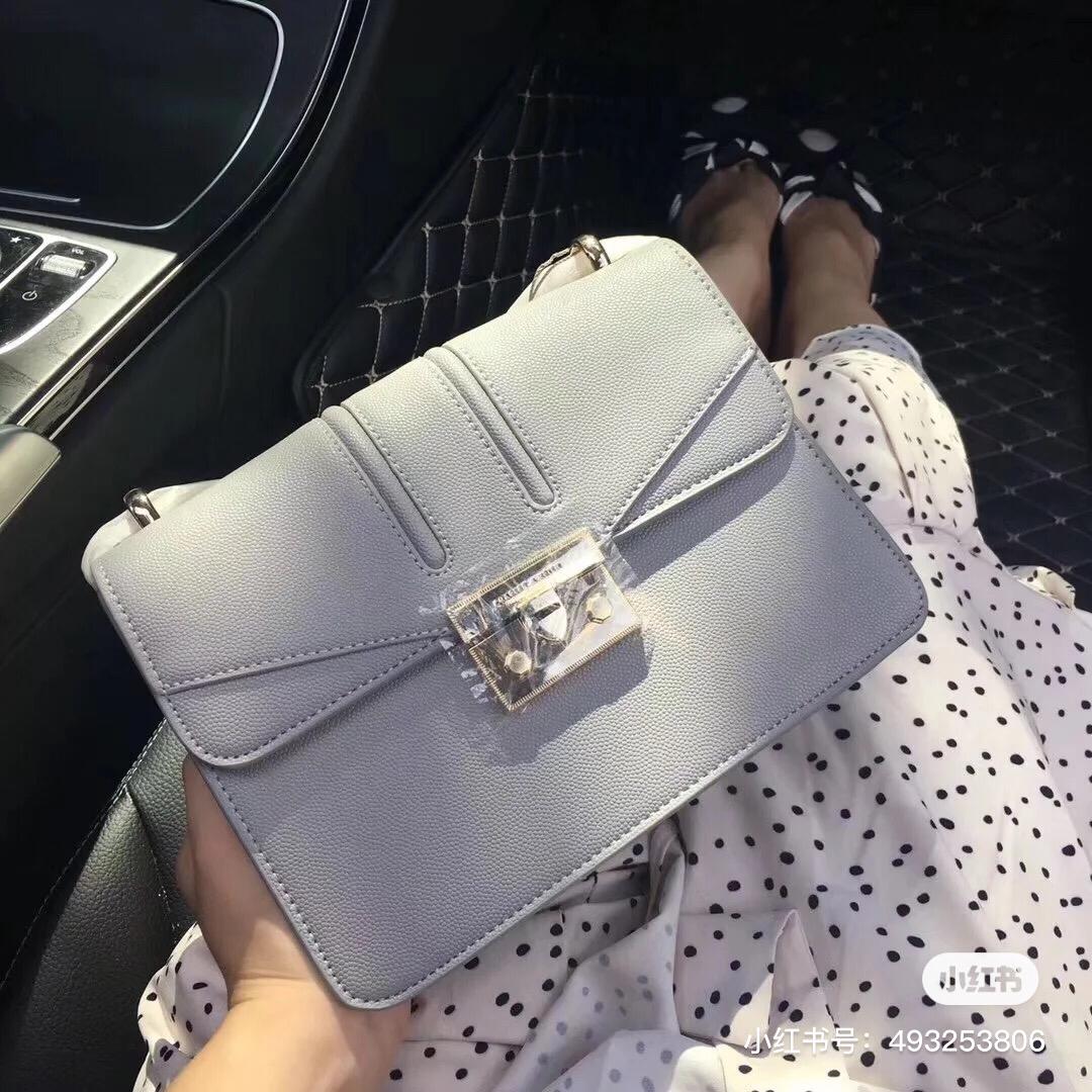 梦幻baby 蓝包包 19