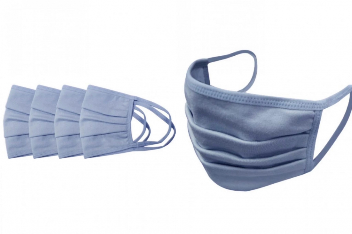 # Caely Reusable Cotton Face Mask 柔雾蓝色 这款低调又不失特色的柔雾蓝色，相信男生女生都会喜欢！舒适的纯棉布质+双层防护设计很贴心，建议重复清洗使用余额30次左右更换。（参考价格 RM27 / 4pcs）>>> 【点击前往购买链接】