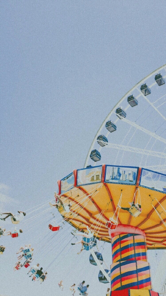 「愿几年后的你,有自己想要的生活、有稳定的工作、有爱的人、有温暖的家、有三两个老友、有想去的地方、有想看的风景,每天都好好生活。所以现在的你要继续努力着,相信这一切来得都不会太迟。」