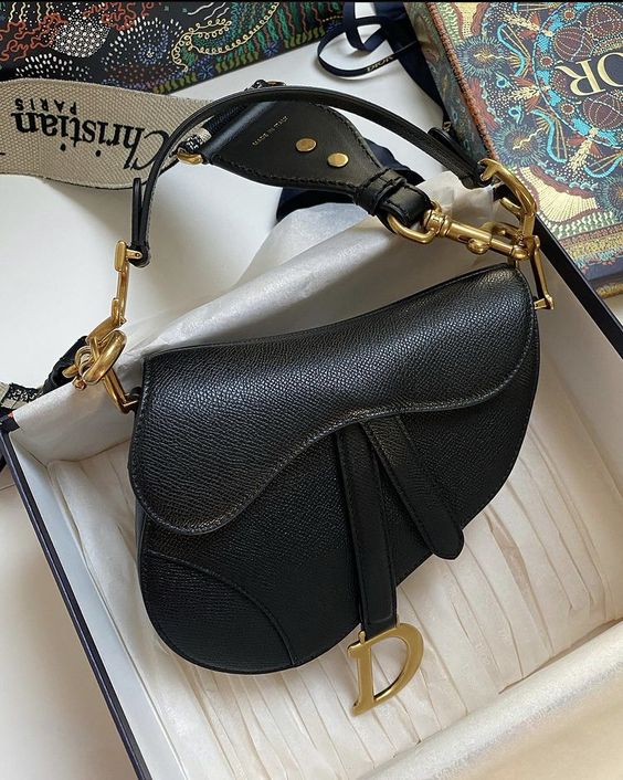 91981ea900fae3617f7b8fd44fdd2fb6