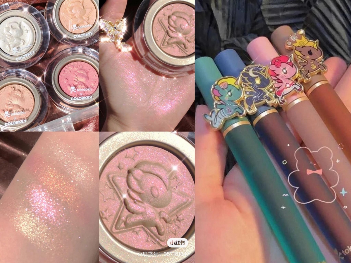 #Colorkey 珂拉琪 Colorkey家直播一姐薇娅推荐的小金筷眉笔、孟美岐同款唇釉都是必买款～品牌也不时会和卡通联名，比如早前的Tokidoki、哆啦A梦联名的唇釉和浮雕腮红/高光粉饼都掀起疯抢！在大马Shopee就能从官方店铺入手～