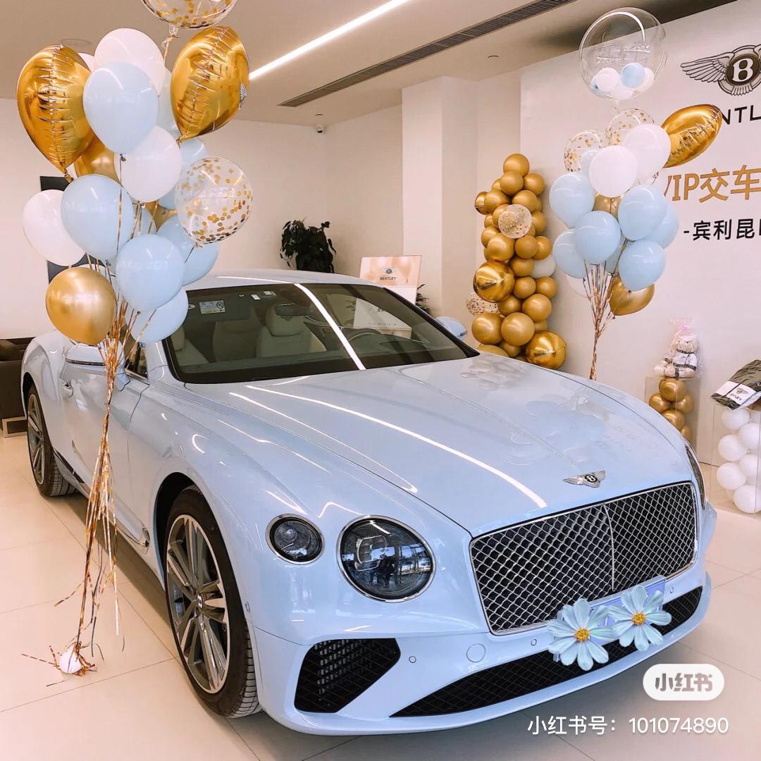 bentley 马卡龙蓝 16