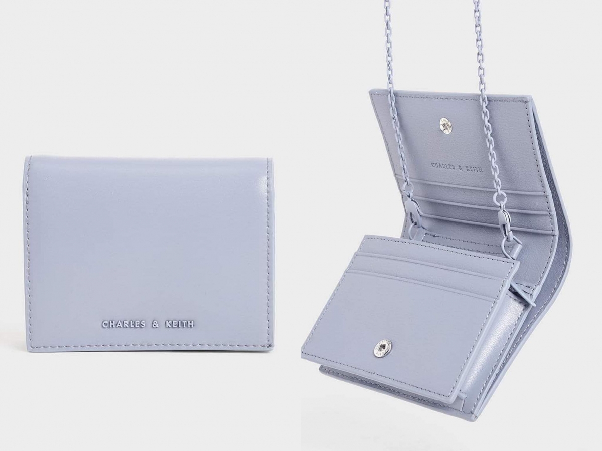 # Charles & Keith Snap Button Mini Short Wallet 这款宝宝蓝色短皮夹真的梦幻到不行!单用或配上背带当迷你包带出门也超好看~5个卡片夹层、1个拉链零钱夹、1个纸币钞票夹,比想象中更能「装」!(RM159.90) >>>【点击查看购买链接】