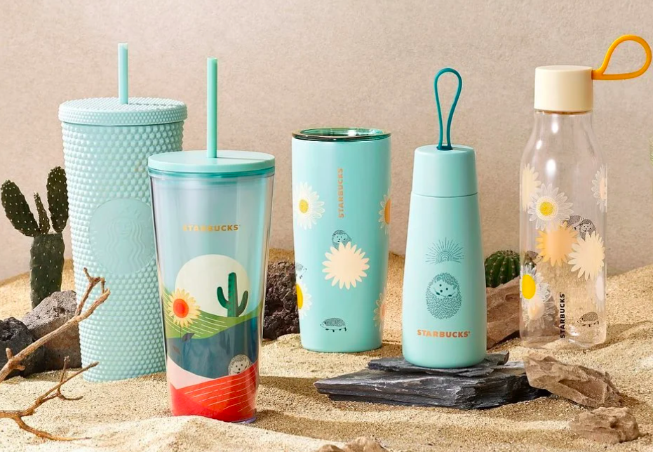 另外还有包含深绿色元素的随行杯、不锈钢杯,小清新薄荷绿配色系列杯具、简约可爱的太阳花元素杯子等;也难怪Happy Hedgehog Collection此前在各国一推出就掀起了热卖潮,正系列堪称「全员高颜值」啊!??