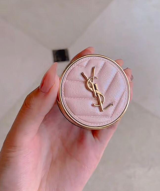 粉色气垫 YSL 7
