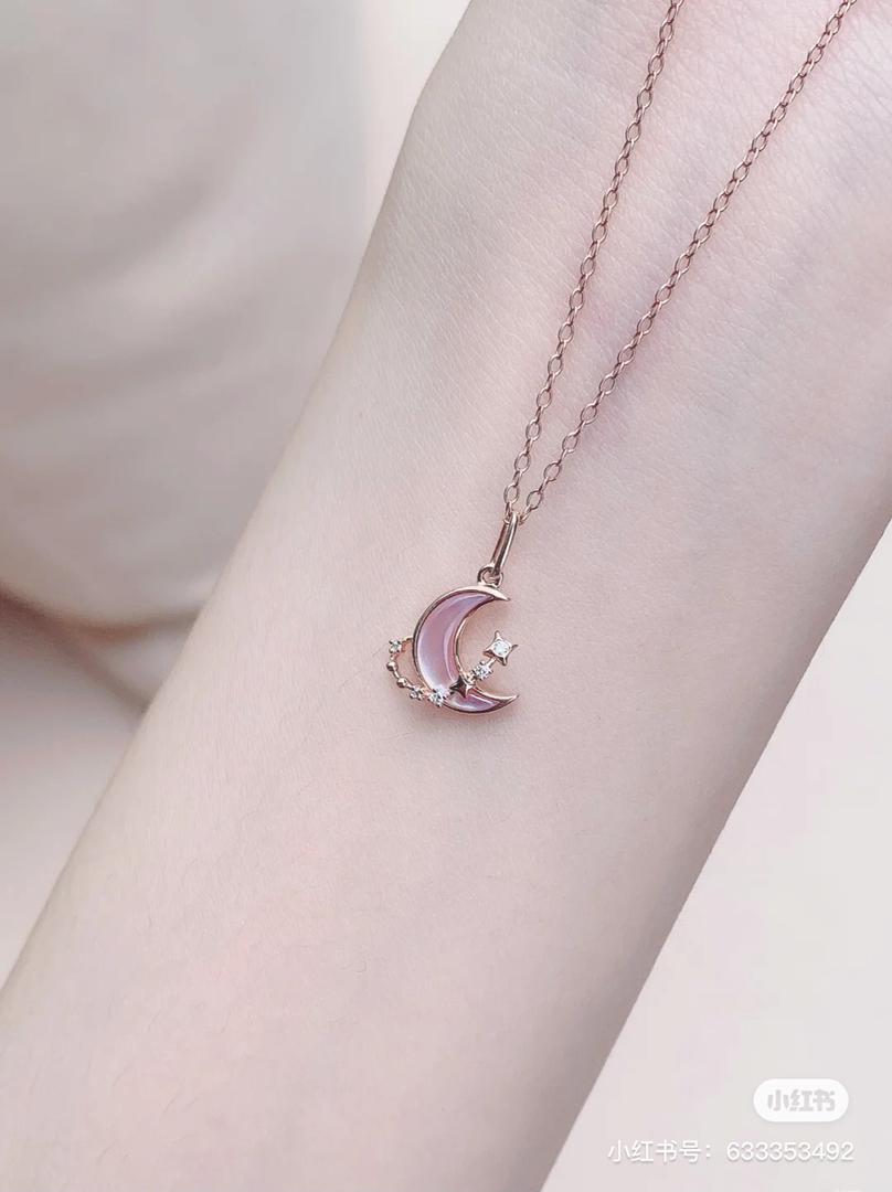 20周大福 8款绝美「星月、仙女棒」