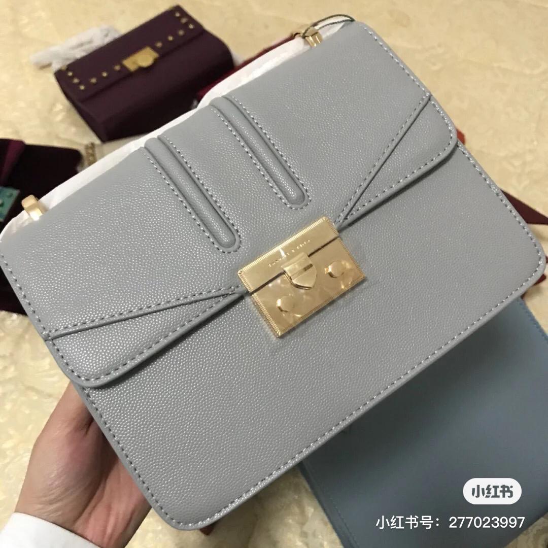 梦幻baby 蓝包包 21