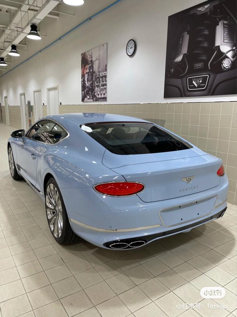 bentley 马卡龙蓝 19