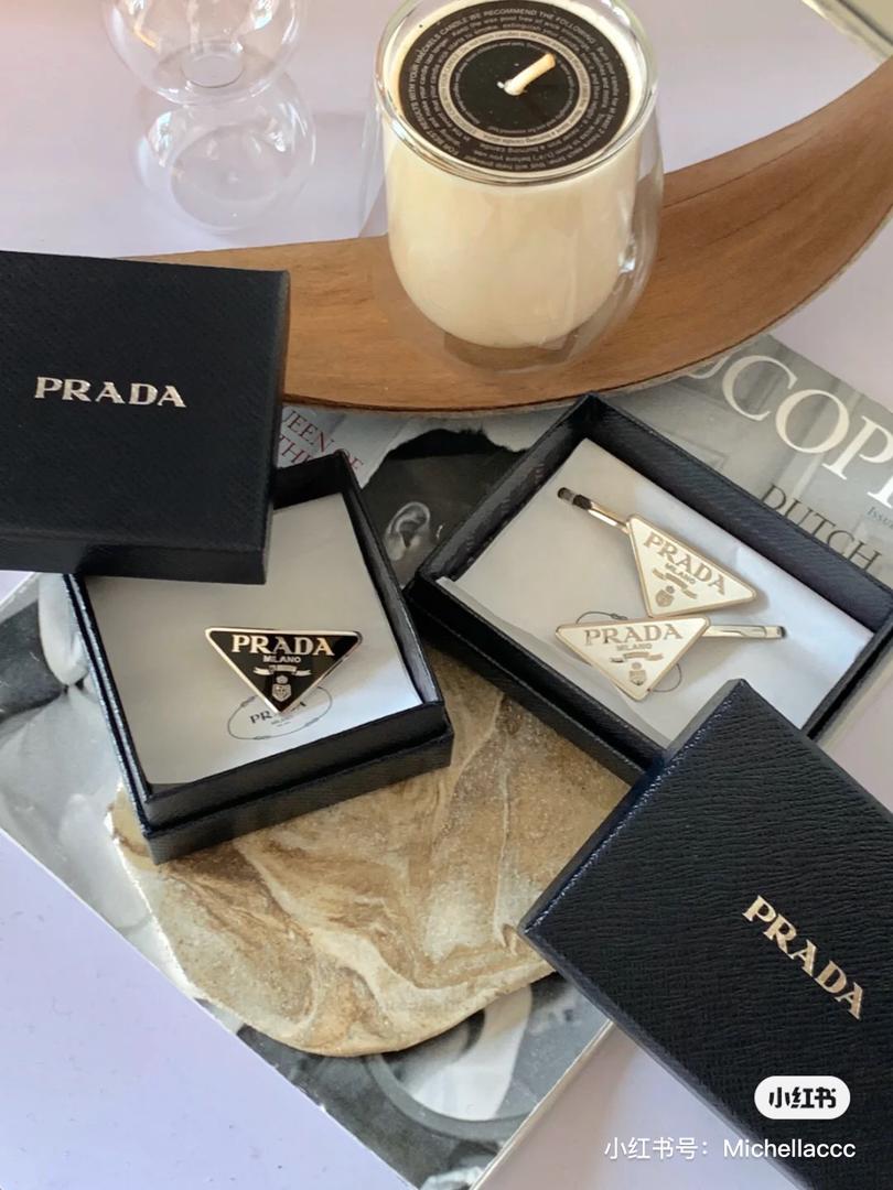PRADA 发饰24