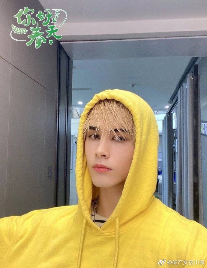 在竞争激烈、新秀辈出的娱乐圈人人都想出圈爆火,但近期《创造营2021》中就出现了这么一位颠覆观众对于选秀节目认知、不想C位出道只想下班、虽然很丧但三观很正的「人间清醒」利路修Lelush!堪称凭借一己之力和独有厌世魅力,玩转了内娱选秀圈(笑) 利路修再登顶热搜No.1 !「偶遇利路修没人敢上前」笑翻网民