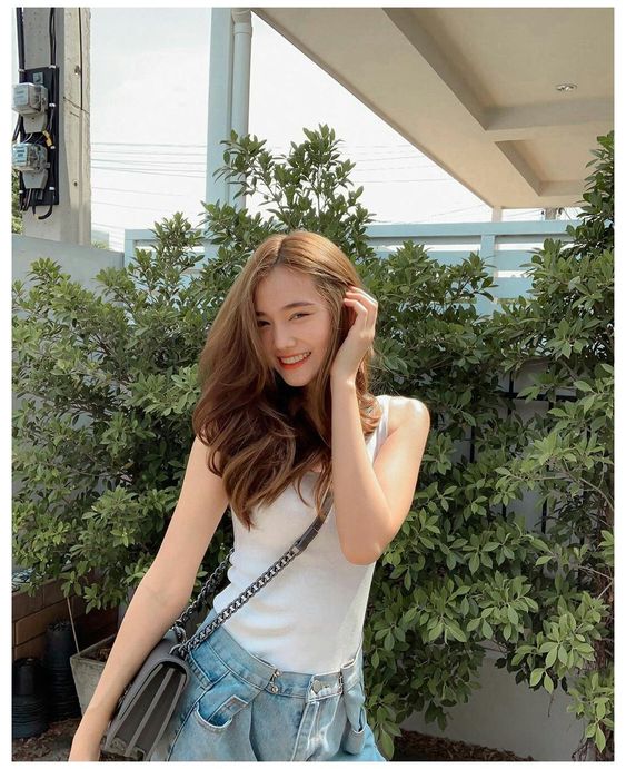 【C类型】分析结果:挑战型 属于C类型的你很有自信、热衷于挑战新事物,同时也有强烈的胜负欲。相比起其他人在新事物、挫折前的踌躇不前,你的好胜心、对事情的挑战精神和热情,会带领你无所畏惧地大步迈进,这样的你很具备领导才能哦! 但有的时候会因为挑战精神过盛,导致你容易只向前看、忘了回头从过往的经验中吸取教训。建议你偶尔放慢脚步、多沉淀自己,做事也不要三分钟热度。