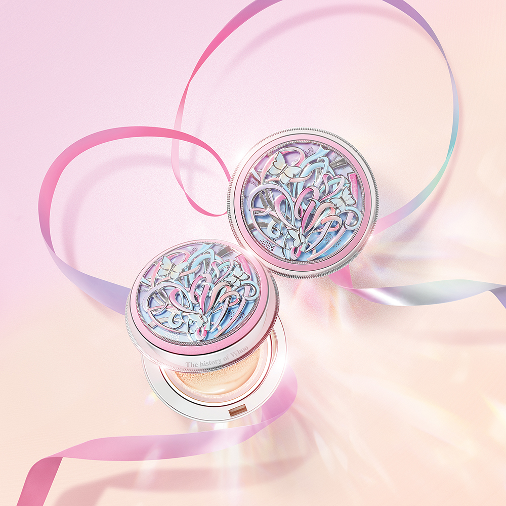 # 打造完美底妆STEP 2 :轻拍即GET无瑕白润亮美肌! Gongjinhyang:Seol Radiant White Moisture Cushion Foundation 拱辰享雪玉凝水氛光彩气垫粉底液最大特色就是:不仅含高保湿、提亮肤色光泽度、遮瑕、防晒功效,其中还注入了韩方草本美容配方和天然植萃。