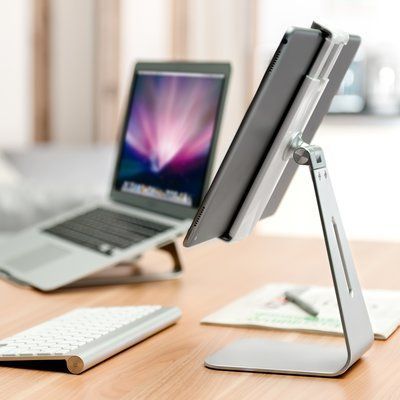 0ab93fae3eb5281017c33d381a661101