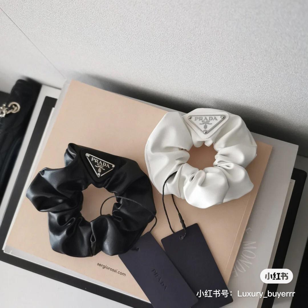 PRADA 发饰16