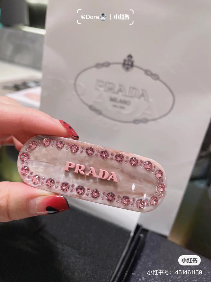 PRADA 发饰 28