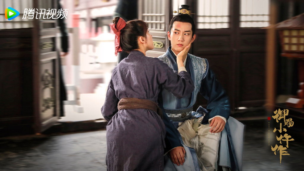 该剧没有霸总骚操作、没有令人窒息的玛丽苏、没有故意强加的三角恋/四角恋,「边说案顺便谈谈情」的紧凑剧情让人忍不住一集一集接着往下看,非常上头!马上来给大家细数《御赐小仵作》为什么爆火「4大看点」,编这回也来当一波自来水剧迷,诚意推荐大家追看起来啊: