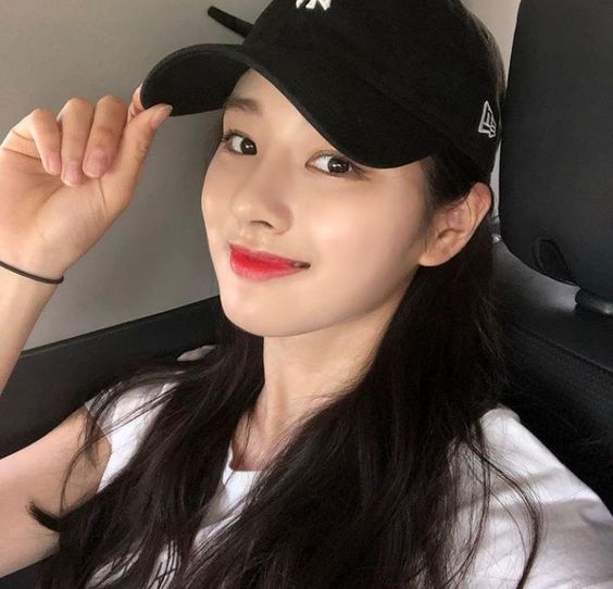 粉底液 + 美容油